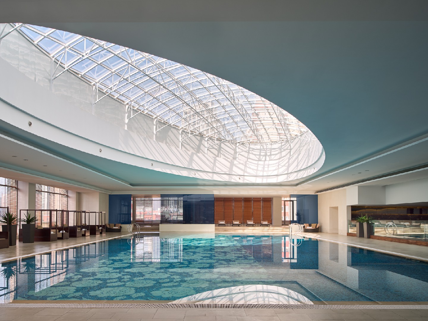 New World Dalian-Swimming Pool 02.jpg